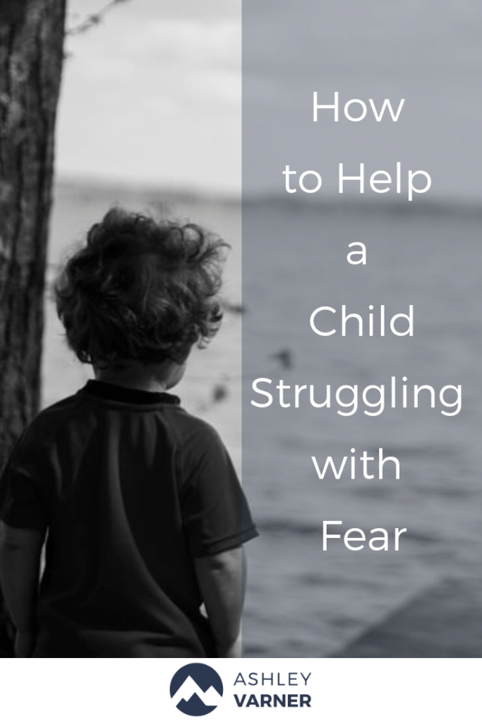 Verses to Pray With Your Fearful Child #ChristianMom #JesusChild #ChristianChild #FearfulChild