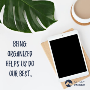 How to Be a More Organized Mom | AshleyVarner.com #organization #organizedmom